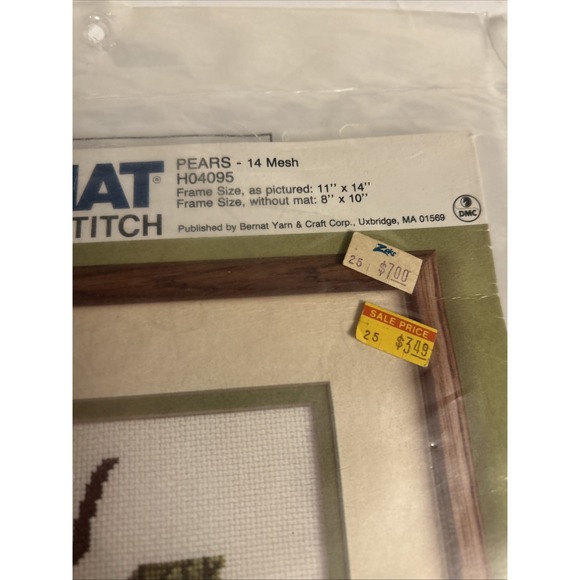 Bernat Counted Crosstitch Kit LILACS & PEARS 14 Mesh Helen Burgess Lot 2 - Picture 2 of 4